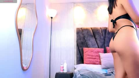 miagomezx online show from March 2026 08:04:01 PM