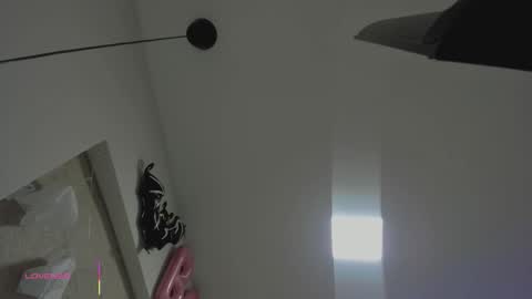 Snapshot of miah_luv chatting on October 2025 11:55:01 AM Miah online show from October 2025 11:55:01 AM