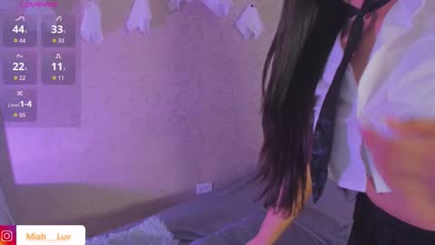 Snapshot of miah_luv chatting on October 2025 08:21:02 PM Miah online show from October 2025 08:21:02 PM