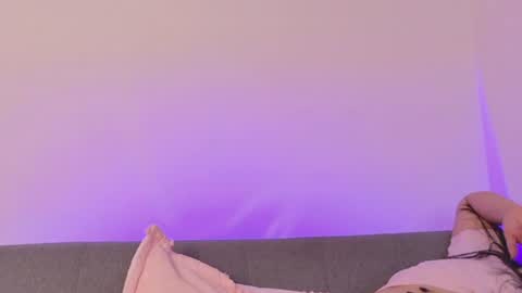 miah new independent model acount online show from July 2026 12:51:01 AM
