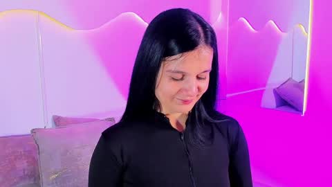 Snapshot of miahansson chatting on June 2026 08:33:02 PM MIA online show from June 2026 08:33:02 PM