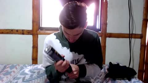 Mia  Sam online show from November 2025 02:08:01 PM