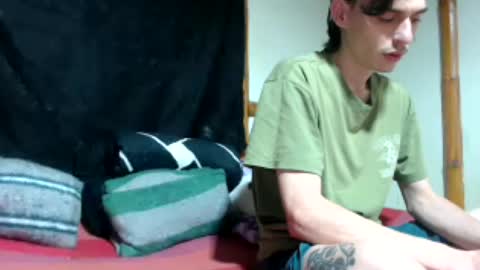 Mia  Sam online show from April 2026 11:35:02 PM