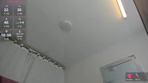 miajhonsonx online show from April 2026 03:06:01 PM