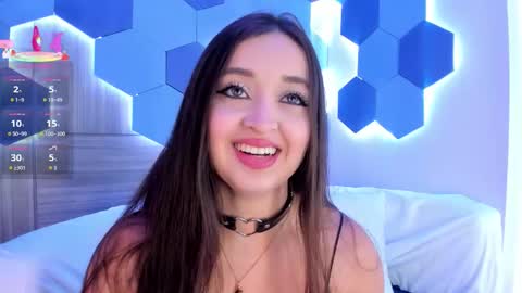 Mia  online show from September 2025 03:39:02 AM