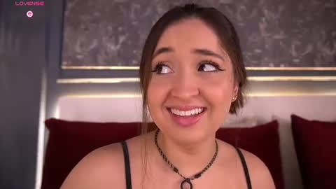 Mia  online show from June 2026 03:42:01 AM
