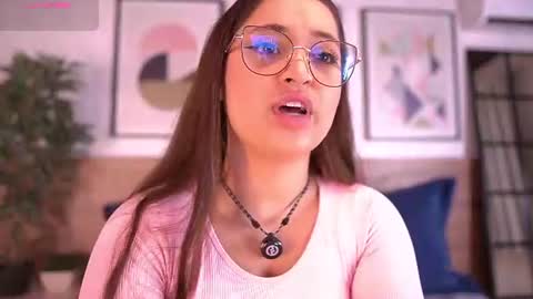 Mia  online show from July 2026 11:35:01 AM