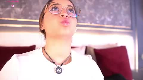 Mia  online show from July 2026 03:44:01 AM