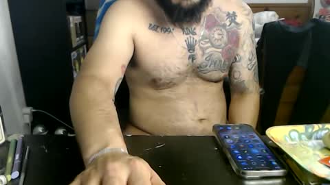 Mark online show from December 2025 05:25:02 AM