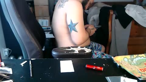 Snapshot of miaking chatting on March 2026 06:03:01 PM Mark online show from March 2026 06:03:01 PM