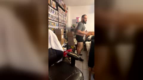 Mark online show from April 2026 07:00:01 AM