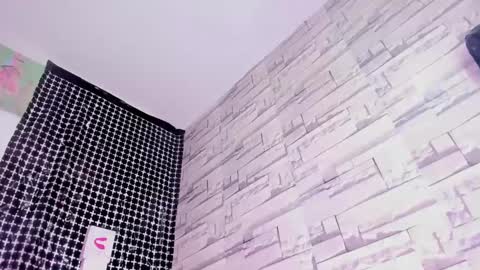miakirshner_ online show from February 2025 08:57:01 PM