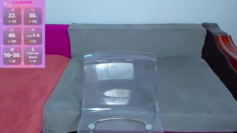 Mia Kittyy online show from October 2025 04:42:01 PM