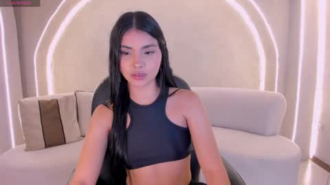 Call me Mia  online show from April 2026 07:43:01 PM