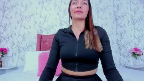 Mia Malkova online show from December 2025 04:24:01 PM