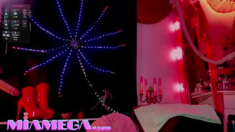 Mia online show from June 2026 10:43:02 PM