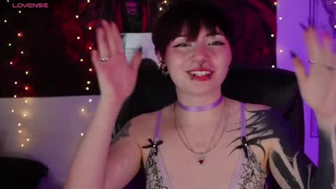 Snapshot of miami_18_ chatting on April 2026 03:09:01 AM Lili online show from April 2026 03:09:01 AM