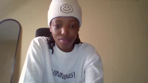 Muffin online show from March 2026 02:27:02 AM