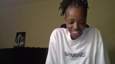 Muffin online show from April 2026 03:04:02 PM