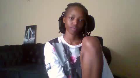 Muffin online show from April 2026 12:00:02 PM