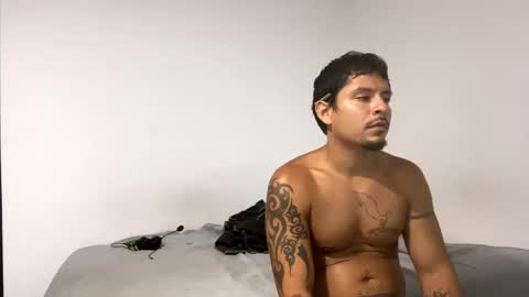 miamiclos1 online show from September 2025 12:14:01 AM