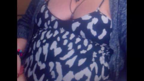 maya online show from November 2025 07:13:02 PM