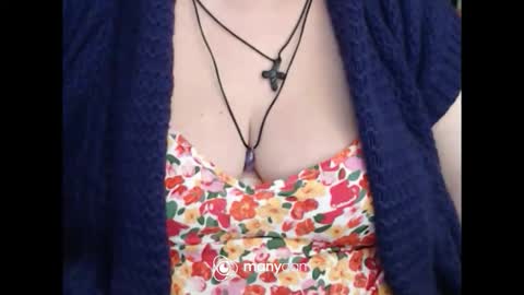 maya online show from December 2025 07:31:01 PM