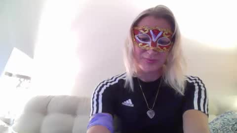 miamitransgirl305 online show from March 2026 03:43:02 AM