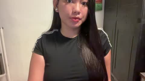 Snapshot of miamore_avida chatting on June 2026 07:54:01 AM miamore_avida online show from June 2026 07:54:01 AM