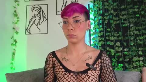 Mia Morgann online show from February 2026 02:16:02 PM