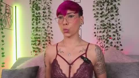 Mia Morgann online show from April 2026 02:13:02 PM