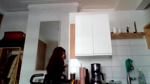 MiaMuffn online show from February 2026 05:25:01 PM