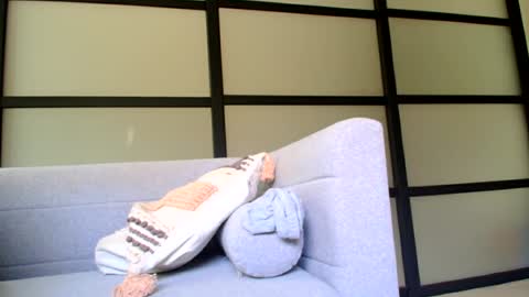 MiaMuffn online show from July 2026 03:25:01 PM
