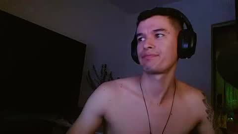 miaou_miaou online show from December 2024 04:39:02 AM