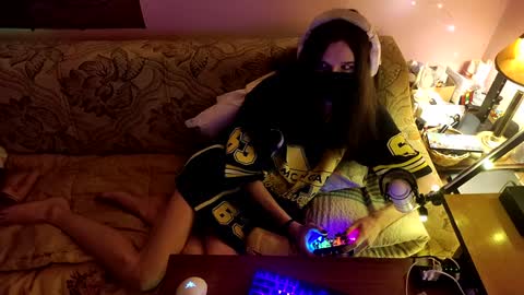 Snapshot of miaowhowl chatting on February 2025 09:57:01 PM Kristien online show from February 2025 09:57:01 PM