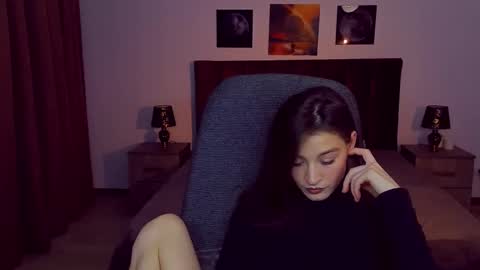 Snapshot of miapaw chatting on January 2025 08:26:02 PM Mia online show from January 2025 08:26:02 PM