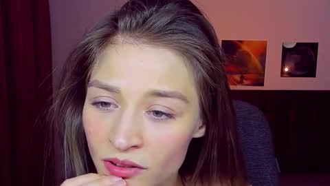 Snapshot of miapaw chatting on January 2025 11:29:01 PM Mia online show from January 2025 11:29:01 PM