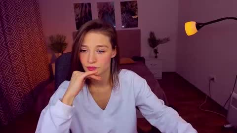 Snapshot of miapaw chatting on January 2025 09:23:02 PM Mia online show from January 2025 09:23:02 PM