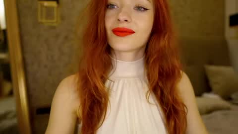 Snapshot of miarouge_me chatting on May 2026 11:12:03 PM Mia online show from May 2026 11:12:03 PM