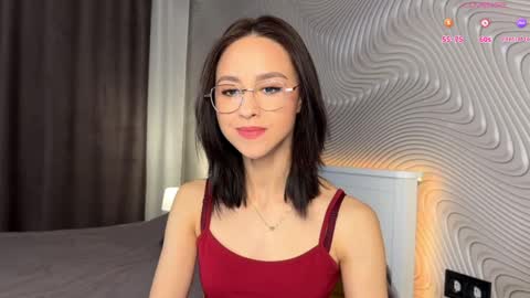 Snapshot of miasweetashoney chatting on May 2026 08:20:01 AM Mia online show from May 2026 08:20:01 AM