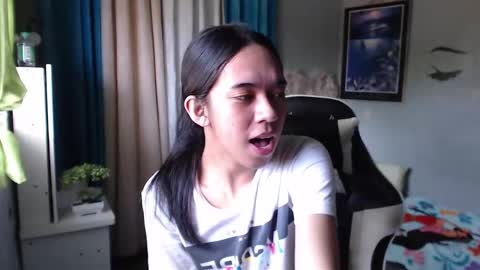 Snapshot of miatrixs chatting on December 2024 05:01:01 AM Mia online show from December 2024 05:01:01 AM