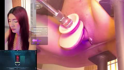 Snapshot of miavoss_ chatting on October 2025 11:16:02 PM mia online show from October 2025 11:16:02 PM