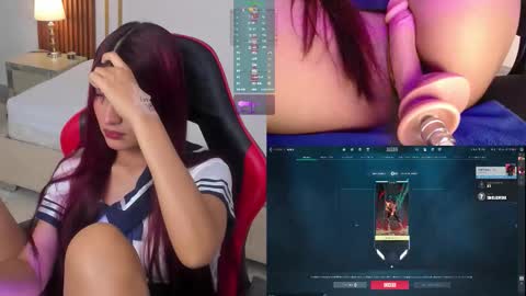 Snapshot of miavoss_ chatting on December 2025 09:42:02 PM mia online show from December 2025 09:42:02 PM