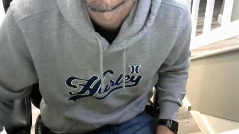 Snapshot of mic6969mic chatting on January 2025 05:17:01 PM mic6969mic online show from January 2025 05:17:01 PM