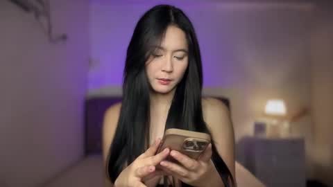 urbaby mica online show from February 2025 05:44:01 PM