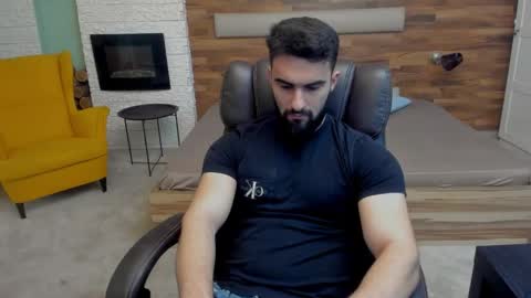 MicahLane online show from November 2025 05:29:02 AM