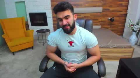 MicahLane online show from December 2025 05:02:01 AM