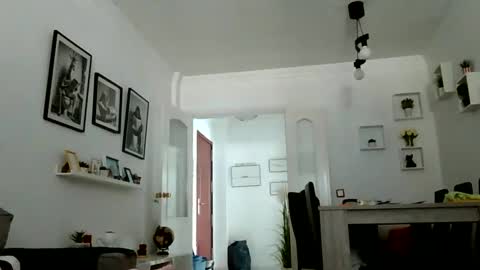 MILO MIAMI online show from June 2026 03:39:02 PM