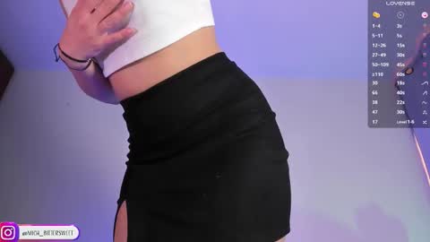         online show from September 2025 10:13:01 PM