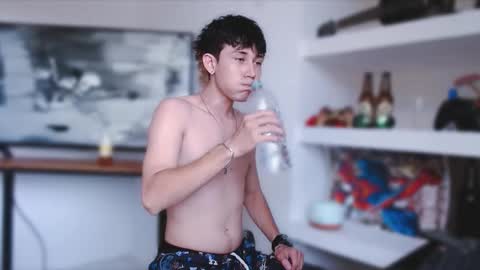 Michael online show from November 2025 07:24:01 PM